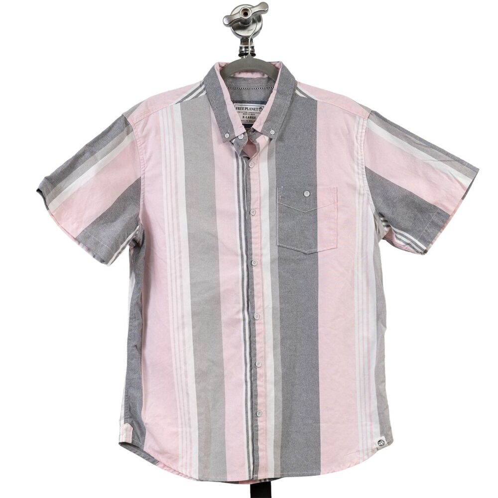 Free Planet buttons down shirt size XL